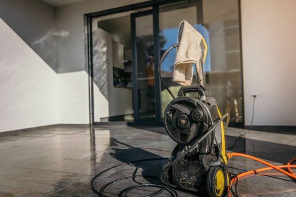 Best Pool Deck Cleaning  in Listoga, CA